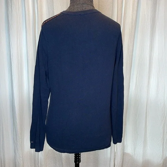 TOMMY HILFIGER Ivy Float V-Neck Sweater Size Medium - Picture 8 of 8